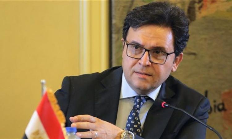 الجميلي أحمد يكتب مواقف تُجسد دور الدكتور أحمد هنو وزير الثقافة: يدٌ ممدودة لكل الأدباء" 1 17506611330