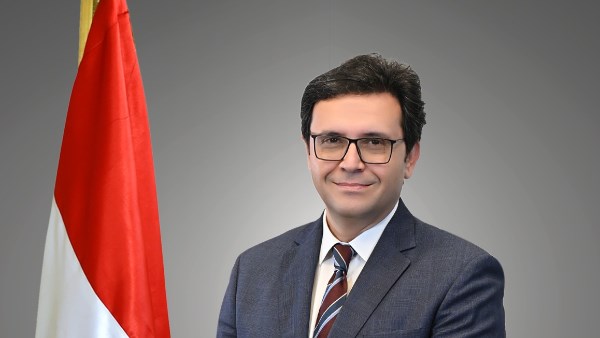 الجميلي أحمد يكتب: المدير التنفيذي لمعرض القاهرة للكتاب... بين الفكرة المُلهمة والاختيار الملتبس 1 وزير الثقافة