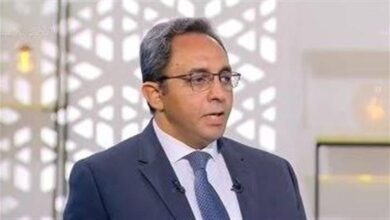 محافظ قنا