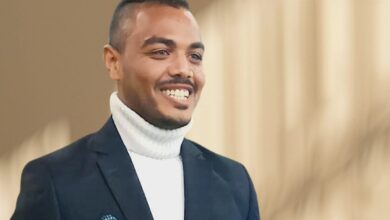 الجميلي أحمد يكتب: «بين الفطرة والتقنية: ملامح الإبداع في قصائد عمرو الأنصاري» 24 عمرو الأنصاري