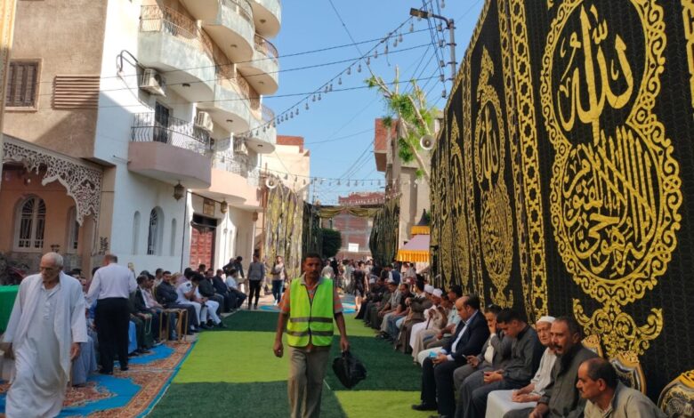 الشرقية تستعد لوداع العالم الجليل أحمد عمر هاشم.. جنازة مهيبة في الأزهر ودفن الجثمان بمسقط رأسه ببني عامر 1 11