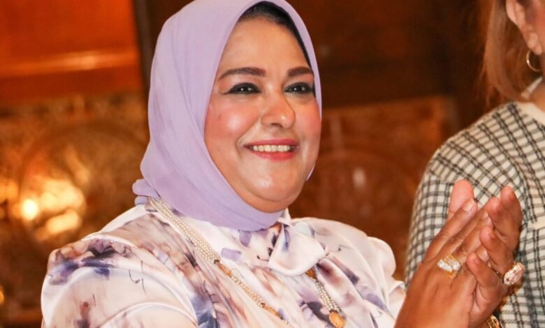 عزيزة سعدون تفتتح أكبر مطبخ خيري بالرمل للاسكندرية.. من العطاء إلى تمكين الأرامل والمطلقات 1 FB IMG 1769304951214