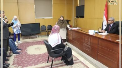 محافظ بني سويف يتدخل لحل شكاوى المواطنين ويقر دعماً إنسانياً خلال اللقاء الأسبوعي المفتوح 17 729522993 1594507912286257 4393380185666391790 n